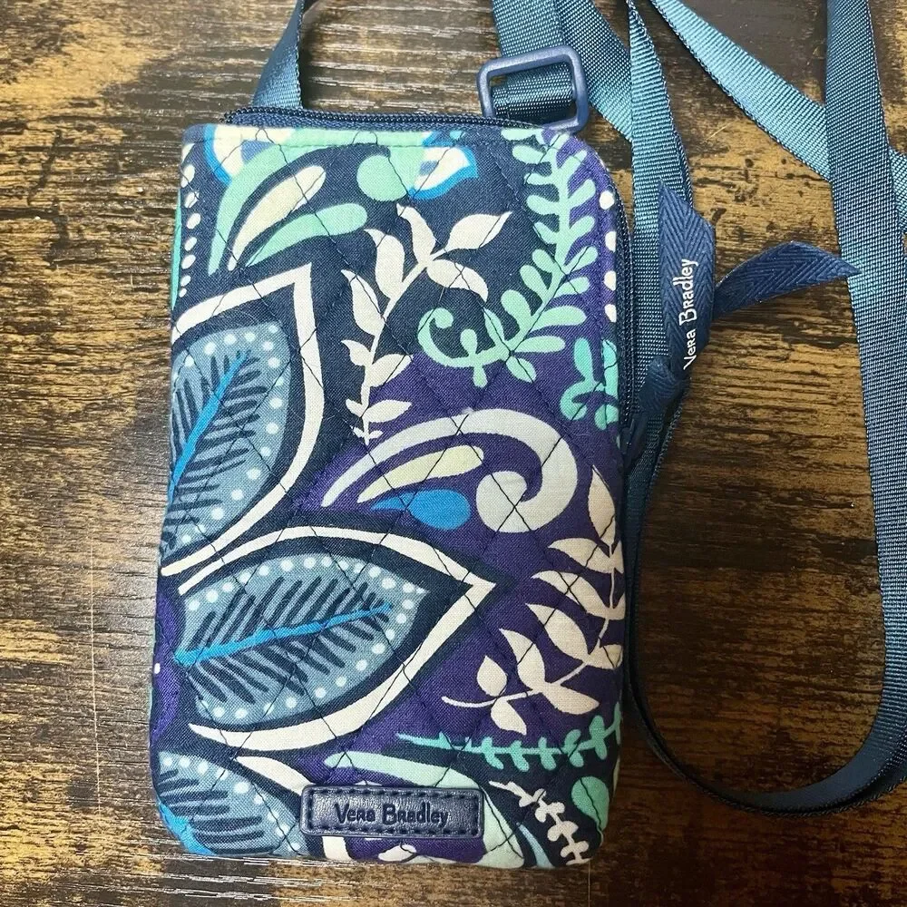 Vera Bradley RFID Mini Cellphone Crossbody Blue Island Medallion Floral Bag